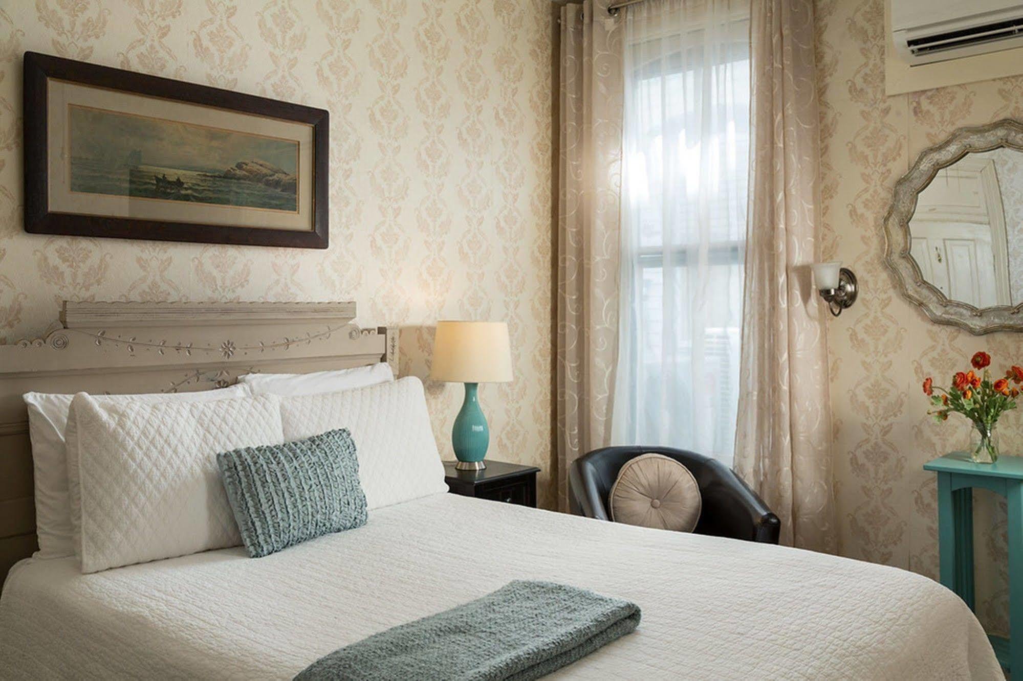 The Carroll Villa Hotel Cape May Exterior photo